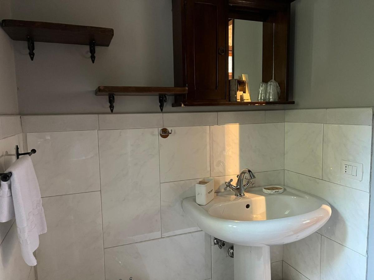 Agriturismo I Pietrini Perugia Buitenkant foto